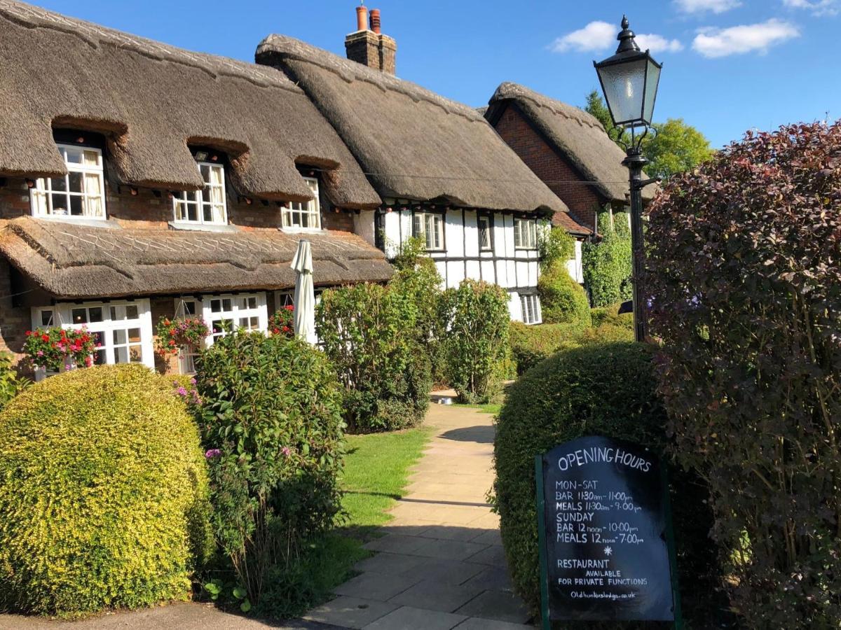 Old Hunters Lodge Whipsnade Limited Dış mekan fotoğraf