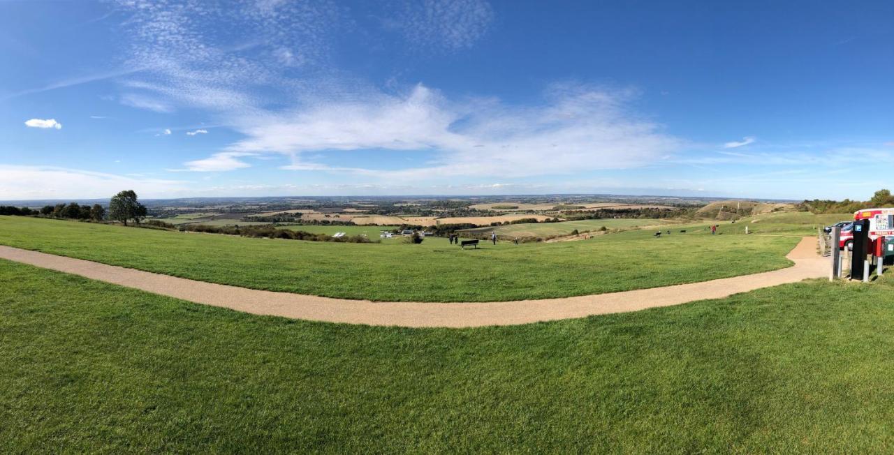 Old Hunters Lodge Whipsnade Limited Dış mekan fotoğraf